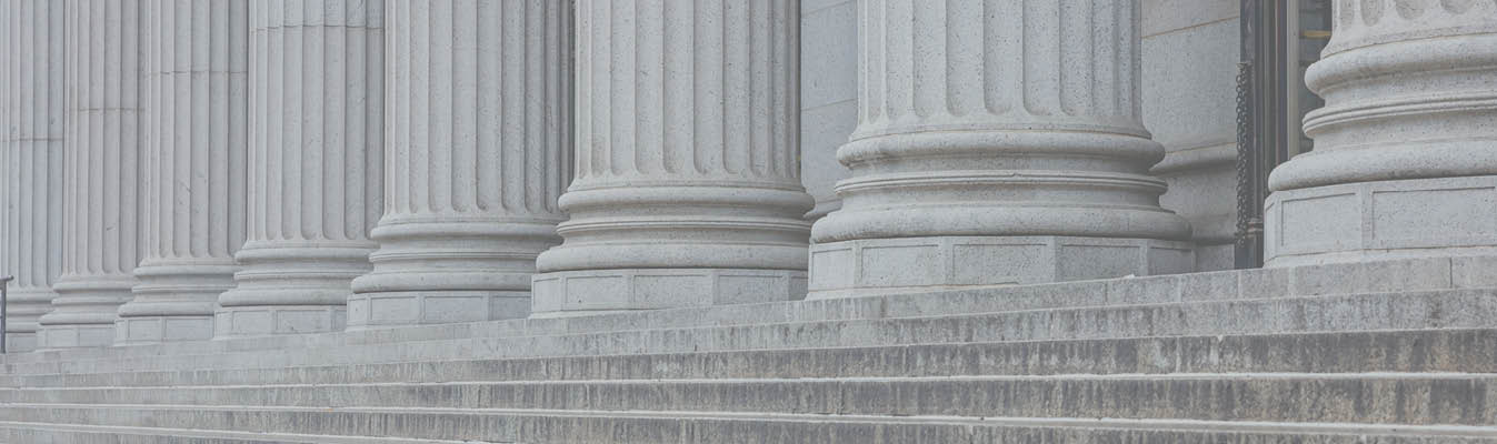 Image of courthouse pillars